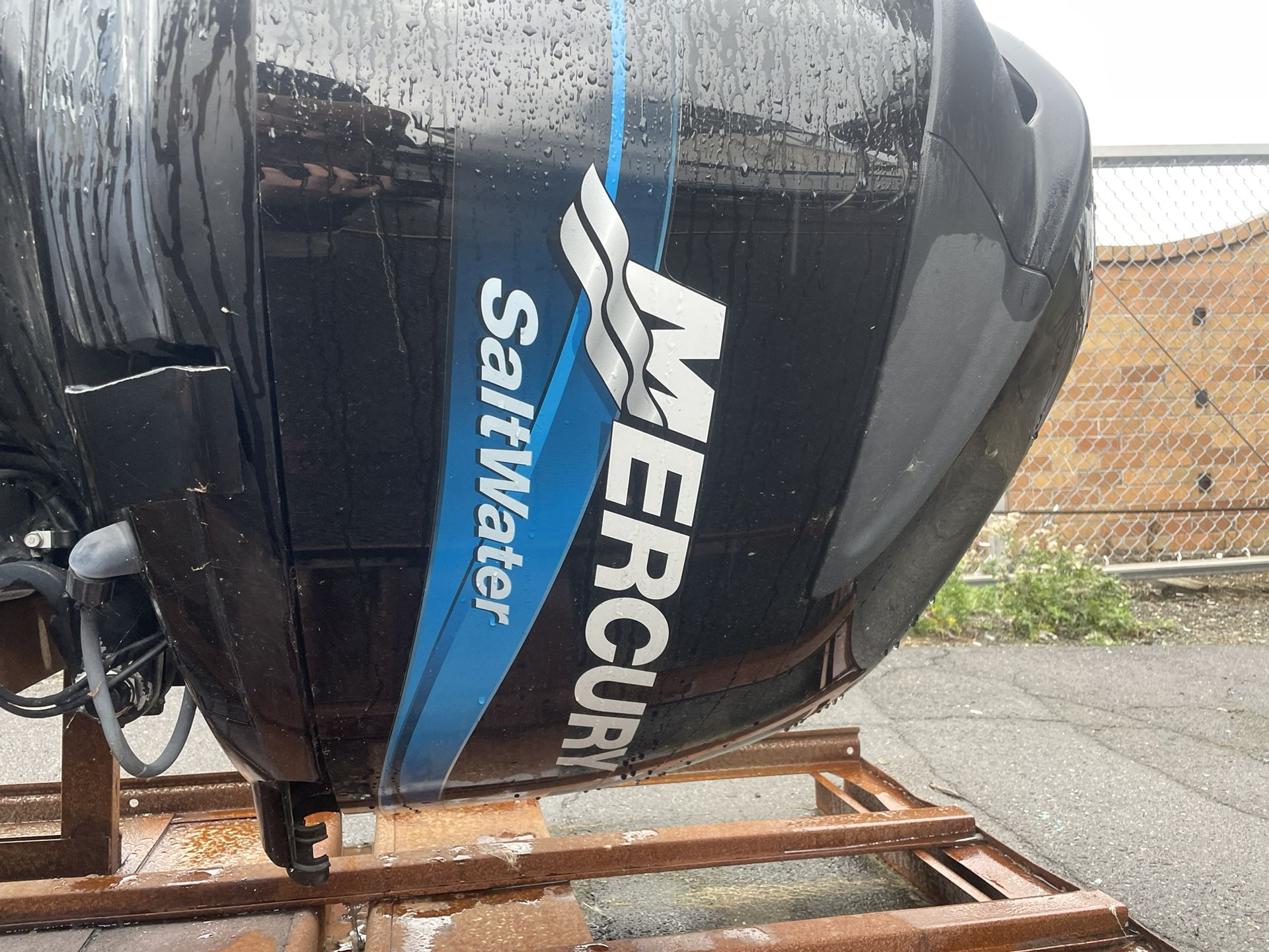 Mercury saltwater 225 hp outboard *MECHANIC SPECIAL*