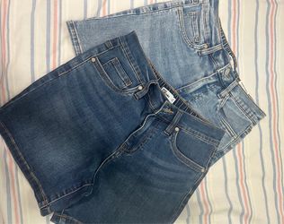 Pants, shorts and jeans shirt Levi’s, Gap and H&M
