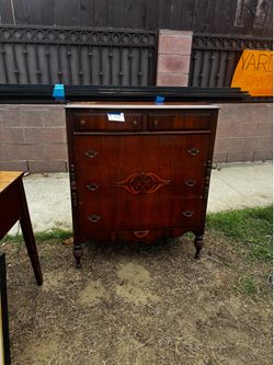 Vintage dresser