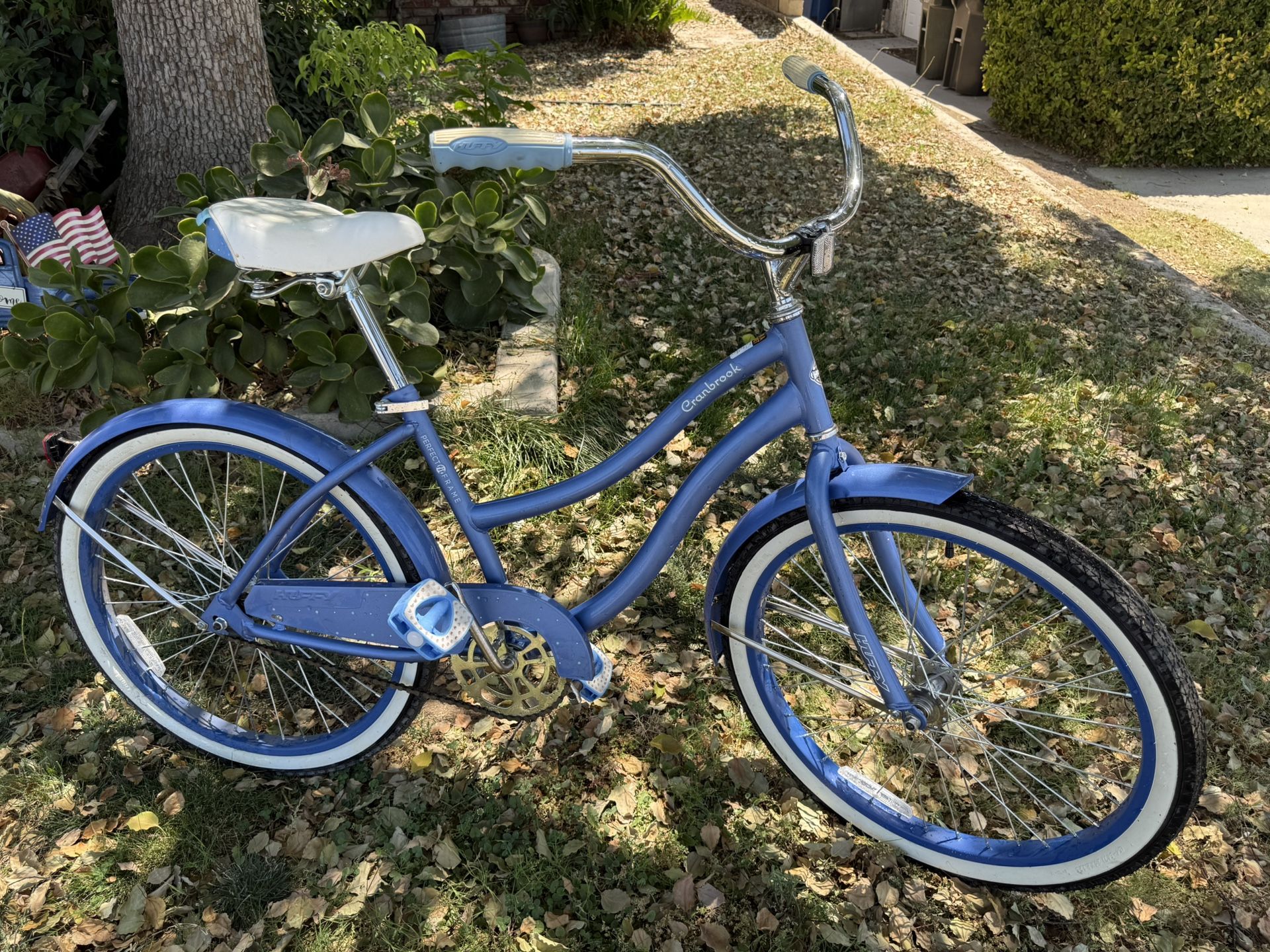 24” Huffy Beach Cruiser Bike In Great Shape