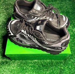 BOTTEGA VENETA • SNEAKERS
