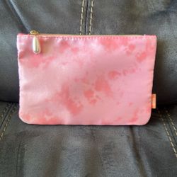 New Without Tags Ipsy Makeup Travel Toiletry Tote Bag Pouch