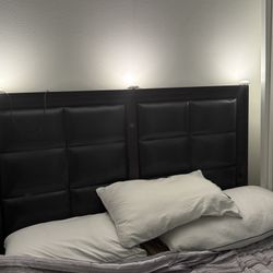 Queen Size  Bed 
