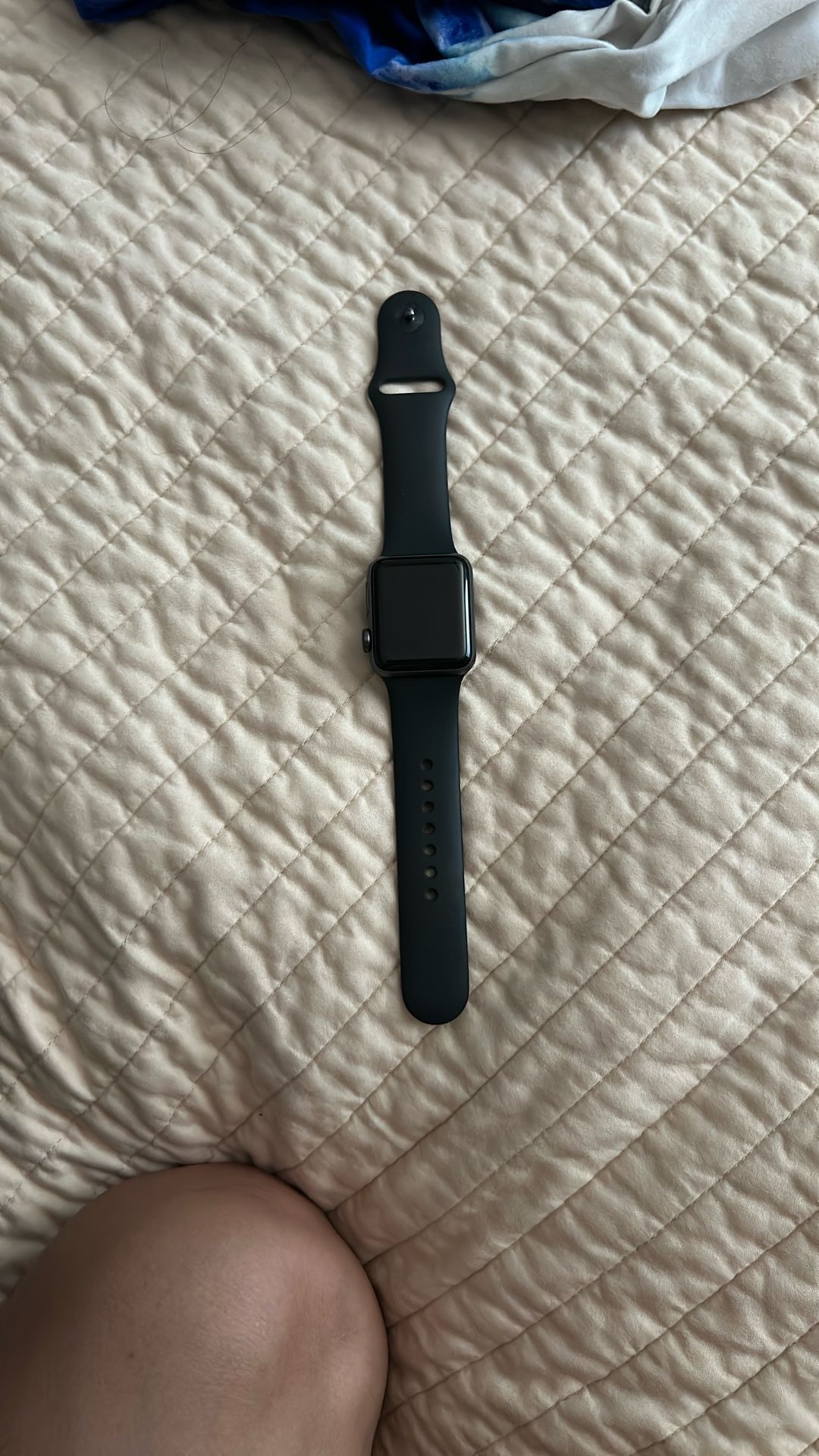 Apple Watch Series 3( Price Negotiable)