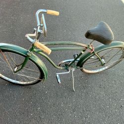 1941  Antique Schwinn Beach Cruiser 