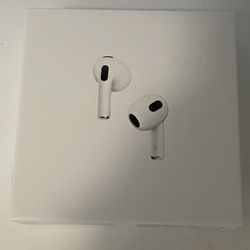 AirPods Pro 4. Generation With MagSafe Charging Case 
