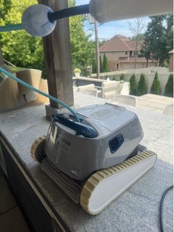 Pentair Prowler 920 Robotic Pool Cleaner w/ Power