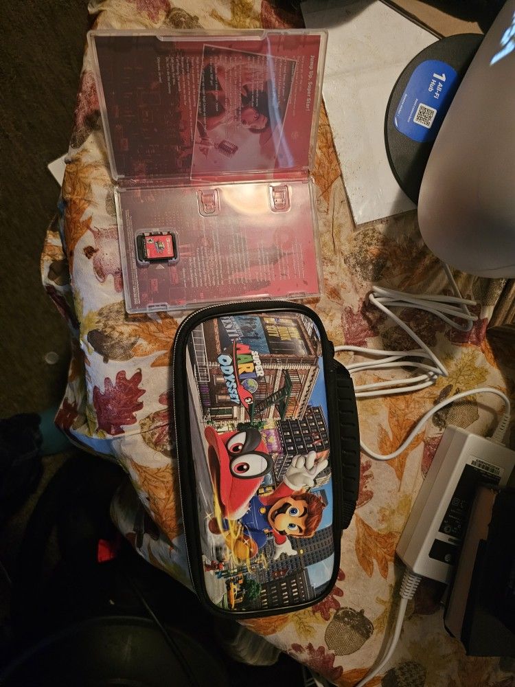 Super Mario Odyssey With Odyssey Case