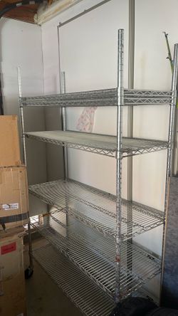 Storage rack