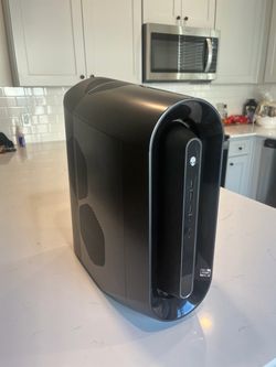 Alienware Aurora Gaming Desktop PC with a Nvidia 3080 Ti and a Ryzen 9 5900xt
