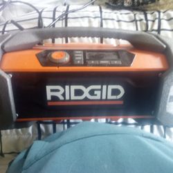 Ridgid Cordless (& Corded) Jobsite Bluetooth Radio 18 Volt