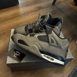 Jordan 4 Cavestone Sz 8.5