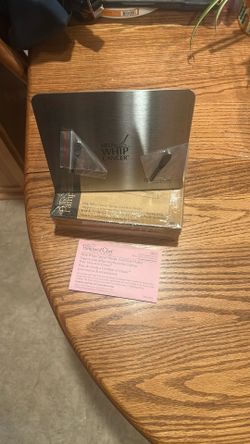 Pampered Chef Recipe Holder