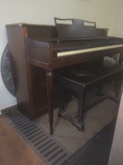 Baby Grand 