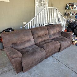 Reclining Sofa
