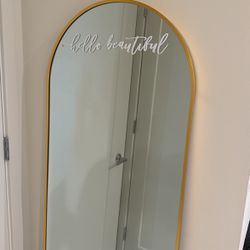Hello beautiful Mirror