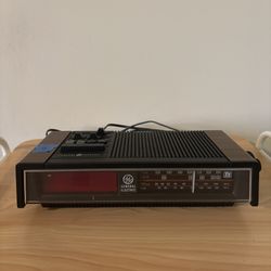 General Electric Digital Vintage Alarm Clock Radio TV Sound 7-4680A 70’s-80’s