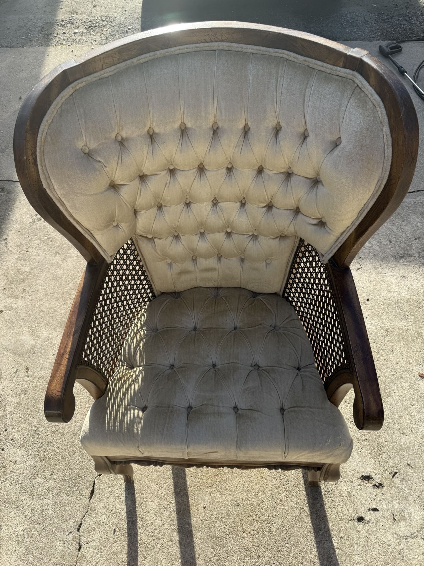 Vintage Tuffed Chair