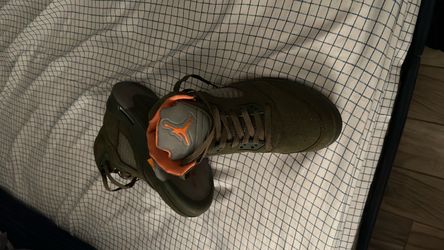 Jordan 5 size 8.5