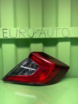 2016 2017 2018 2019 2020 2021 Honda Civic Right Passenger Side Outer Tail Light OEM