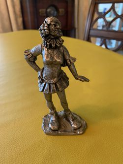 Vintage Heavy Pewter Michael Ricker Female Clown is 5 inches tall