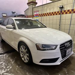 Audi A4 2.0 T Quattro Premium Plus