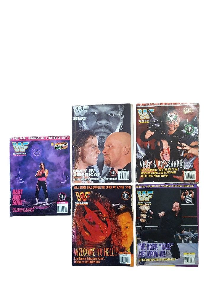 Vintage Lot Of 5/  WWF Magazine W/ Trading Card Sheets 