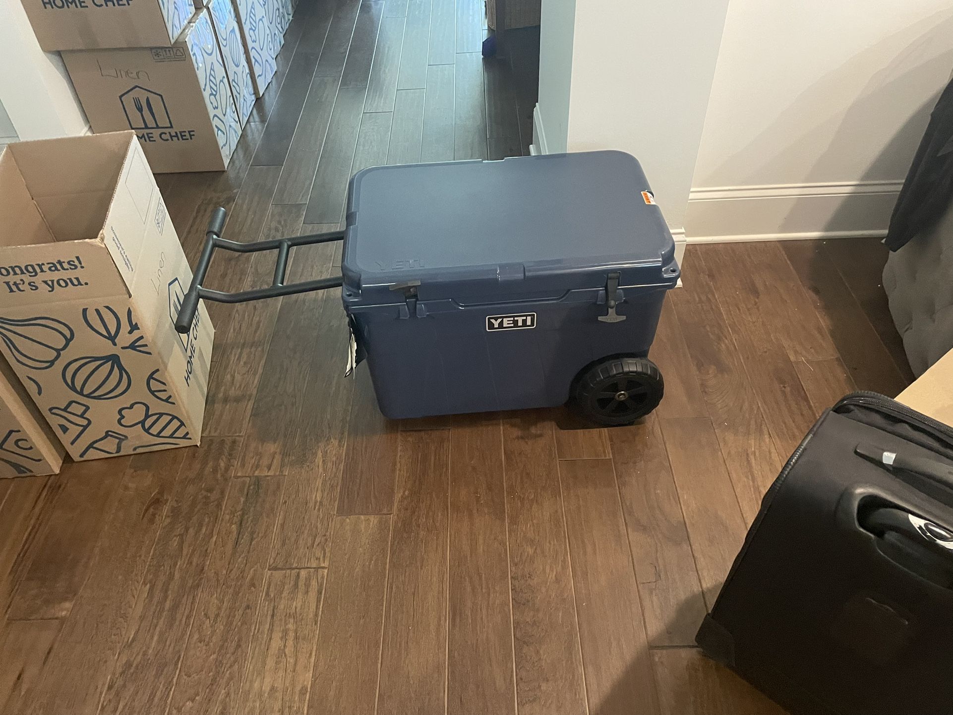 Yeti Roller Cooler