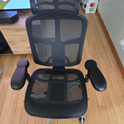 WorkPro Quantum 9000

Chair