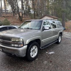 2003 Chevrolet Suburban