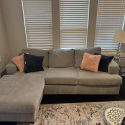 Gray Sectional Sofa(NEED TO SELL ASAP)