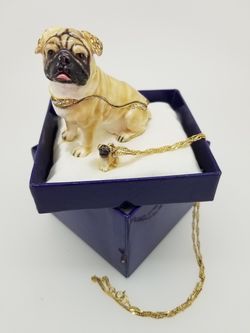 Pug jewelry box with matching necklace