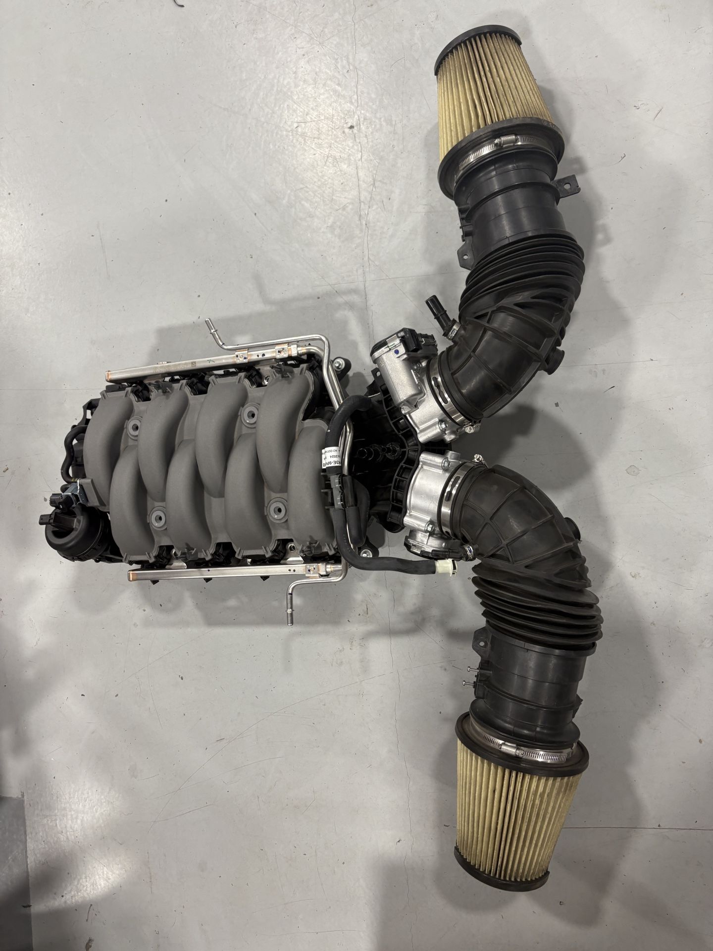 2024 Mustang 5.0 Dark Horse Intake
