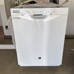 Disherwasher GE white