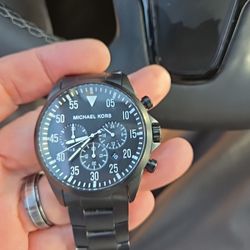 Michael Kors Black white font