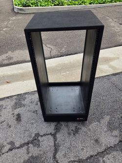 Odyssey amp rack Gently used