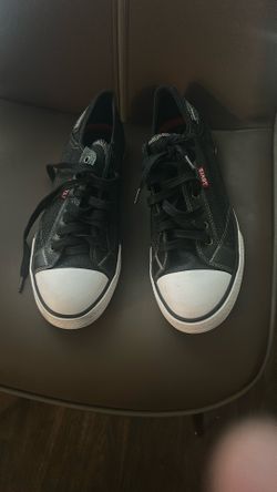 Levi’s Shoes Size 9.5