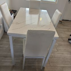 Table With Chairs Included