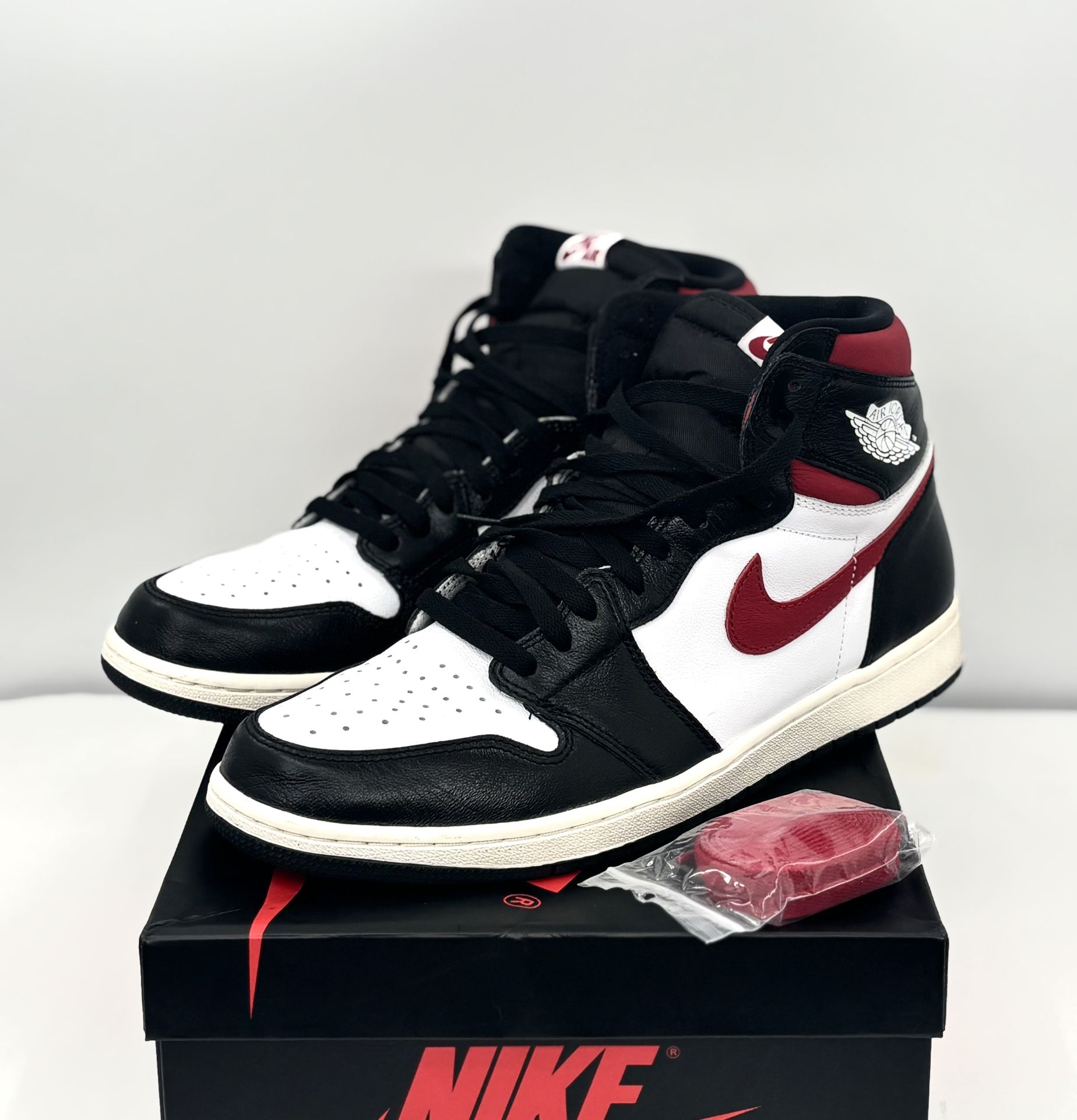 Air Jordan One Retro 