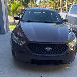 2014 Ford Taurus