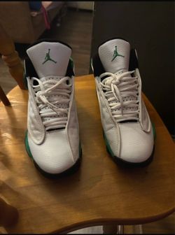Air Jordan 13 Retro “ Lucky Green “