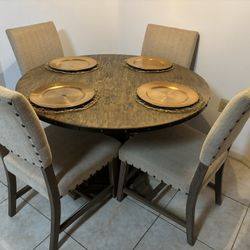 Dining Table and 4 Chairs