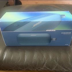4,276 Bose SoundLink Flex II Wireless Waterproof Portable