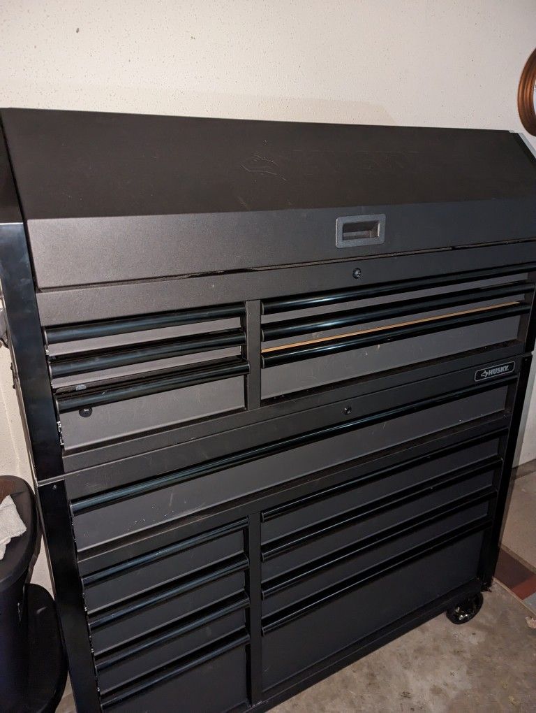 HUSKY Industrial 52 in. W x 21.5 in. D 15-Drawer Tool Chest and Rolling Cabinet Combo with LED Light in Matte Black