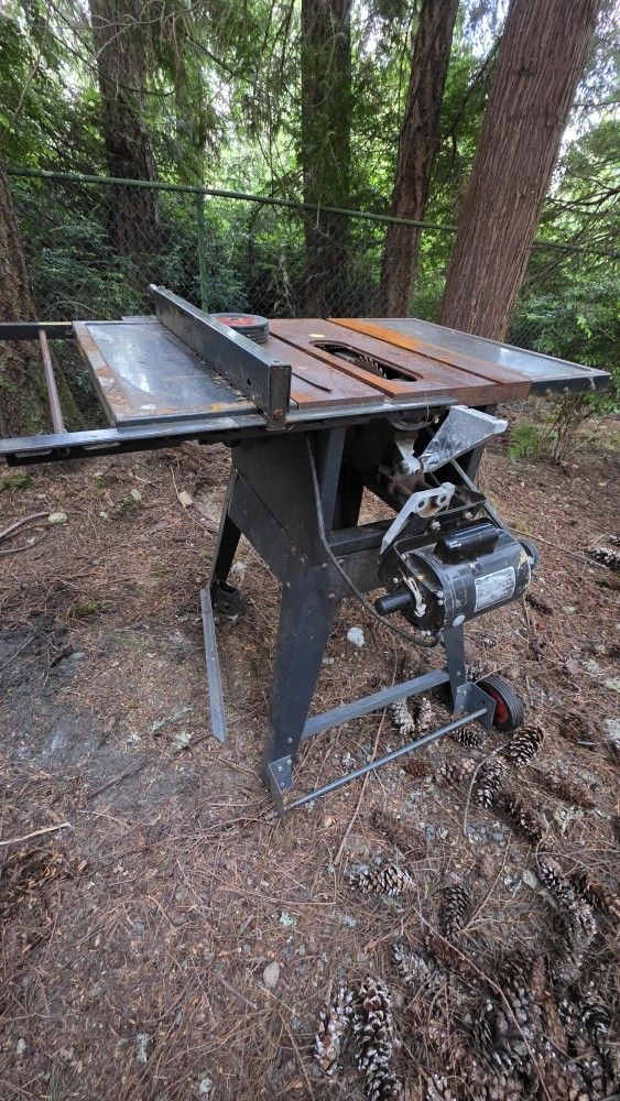Table Saw Craftsman
