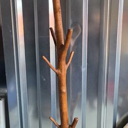 Rustic hand carved wood log hall tree / coat/hat tree 