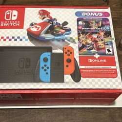 Nintendo Switch Mario Kart 8 Bundle