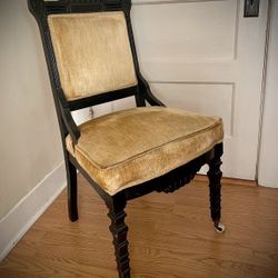 Antique Velvet Chair 