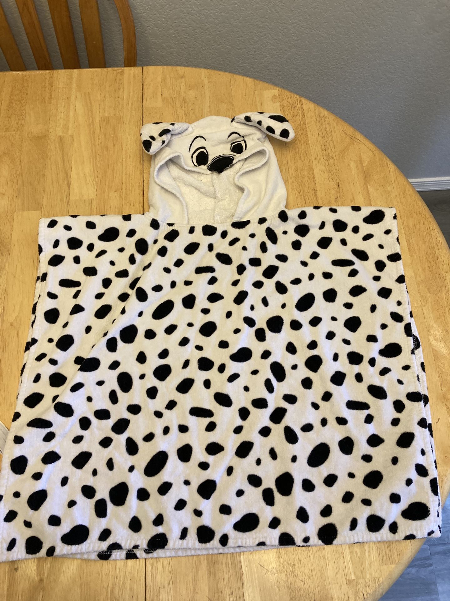 Set Of 2 Disney Store 101 Dalmatians Hooded Towel For Toddlers 