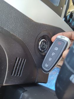 Car Key And Keyfob For Sale